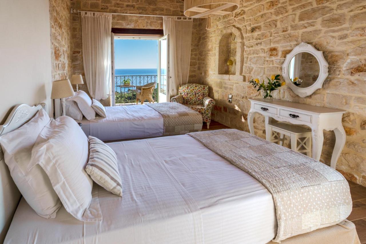 Yiameli Villas With Private Pool Skinária Екстериор снимка