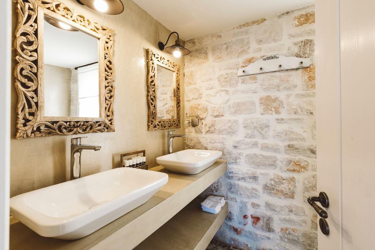 Yiameli Villas With Private Pool Skinária Екстериор снимка